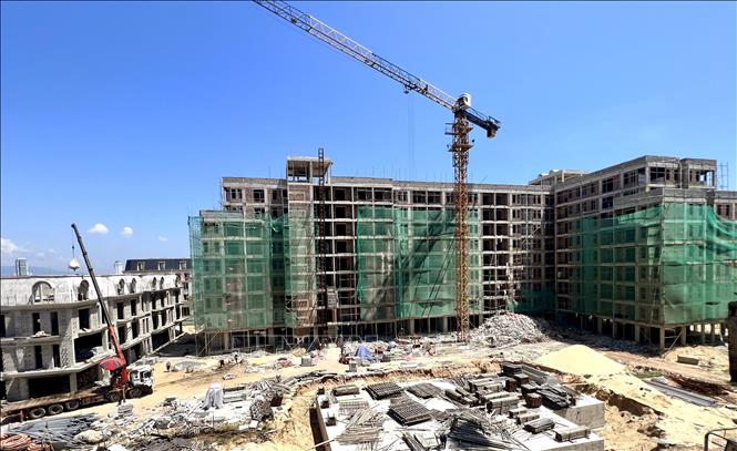 Dự án Nhà ở xã hội Bảo Ninh 1 với quy mô 432 căn hộ dự kiến hoàn thành trong quý III/2026, góp phần thực hiện mục tiêu phát triển nhà ở xã hội trên địa bàn tỉnh Quảng Trị. Ảnh: Nguyên Linh - TTXVN