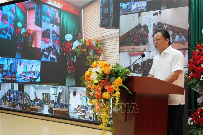 Các điểm cầu được vận hành hội nghị trực tuyến tại phường Vĩnh Tuy, Hà Nội. Ảnh: Kim Anh - TTXVN