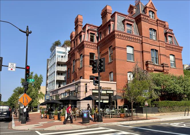 Một góc phố tại thủ đô Washington D.C. của Mỹ. Ảnh: Ngọc Quang - PV TTXVN tại Mỹ