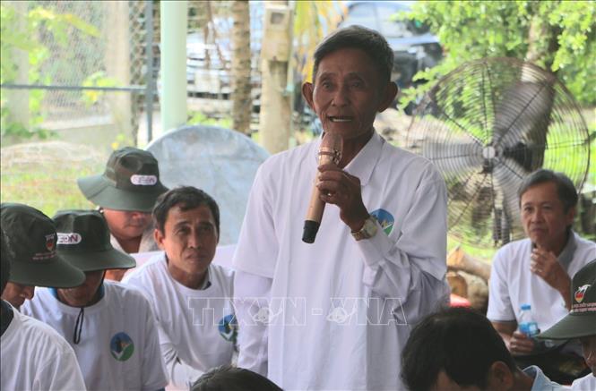 Nông dân phát biểu tại hội thảo. Ảnh: Duy Khương – TTXVN