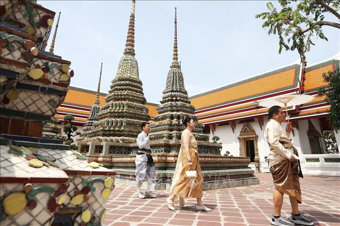 Khách du lịch tại thủ đô Bangkok, Thái Lan. Ảnh: THX/TTXVN phát