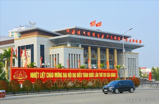 Sau sáp nhập, trung tâm hành chính được đặt tại thành phố Bắc Giang, tạo ra sự dịch chuyển và tái cấu trúc toàn diện hệ thống đô thị và hạ tầng theo hướng đồng bộ, hiện đại và liên kết vùng mạnh mẽ, hướng tới mô hình đa cực - đa trung tâm. Trong ảnh: Trung tâm Hội nghị tỉnh ở phường Bắc Giang. Ảnh: Thanh Thương- TTXVN