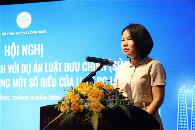 Bà Nguyễn Như Quỳnh (Vụ trưởng Vụ Pháp chế, Bộ Khoa học và Công nghệ) phát biểu tại Hội nghị truyền thông chính sách đối với Dự án Luật Bưu chính (sửa đổi) và Dự án Luật sửa đổi, bổ sung một số điều của Luật Đo lường diễn ra tại thành phố Đà Nẵng. Ảnh: Khoa Chương - TTXVN