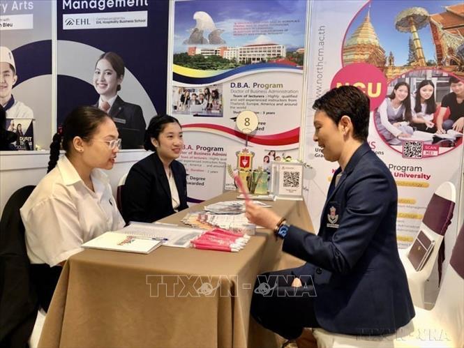 Doanh nghiệp Việt Nam - Thái Lan kết nối giao thương tại chương trình Giao thương và giao lưu giáo dục Thái Lan - Study in Thailand Business Matching & Expo do Văn phòng Thương vụ Thái Lan tại Thành phố Hồ Chí Minh tổ chức (TP. Hồ Chí Minh, 13/9/2024). Ảnh: Mỹ Phương – TTXVN