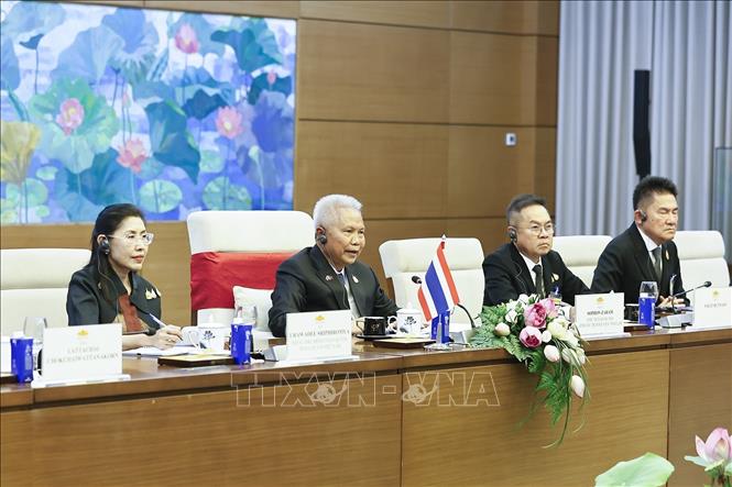 Chủ tịch Quốc hội kiêm Chủ tịch Hạ viện Vương quốc Thái Lan Sophon Zaram phát biểu tại cuộc hội đàm với Chủ tịch Quốc hội Trần Thanh Mẫn. Ảnh: Doãn Tấn – TTXVN