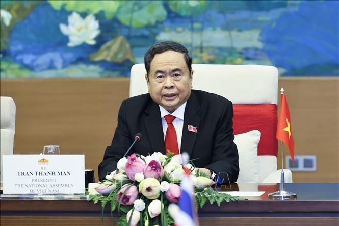 Chủ tịch Quốc hội Trần Thanh Mẫn phát biểu tại cuộc hội đàm với Chủ tịch Quốc hội kiêm Chủ tịch Hạ viện Vương quốc Thái Lan Sophon Zaram. Ảnh: Doãn Tấn – TTXVN