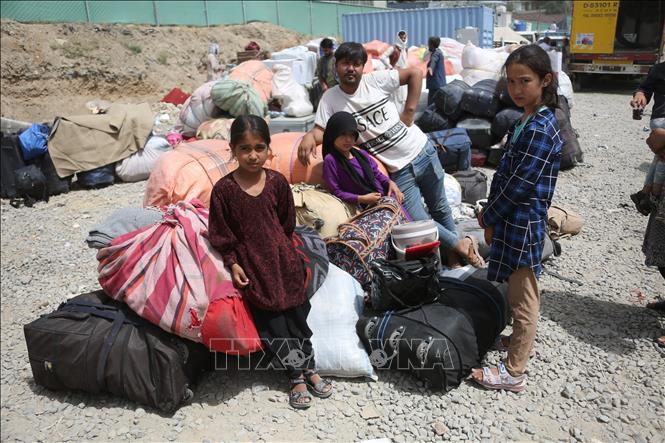 Người tị nạn Afghanistan tại một khu trại tạm ở thủ đô Kabul, Afghanistan. Ảnh: THX/TTXVN phát