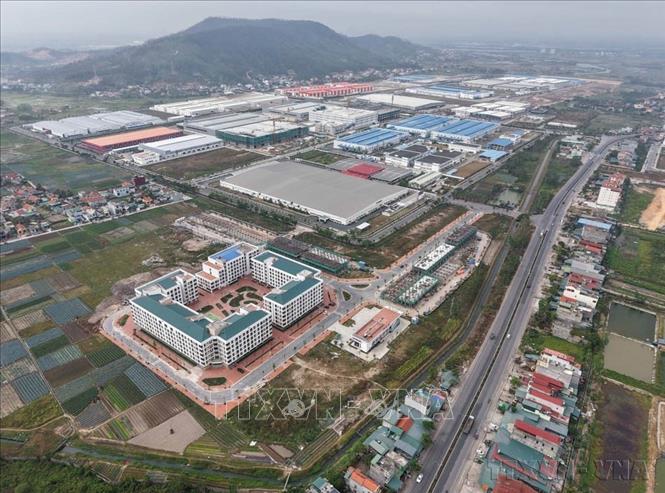 Cùng với phát triển khu công nghiệp, khu kinh tế, các dự án nhà ở xã hội đang được Quảng Ninh đầu tư, xây dựng, phục vụ nhu cầu thiết yếu của người lao động, chuyên gia (2024). Ảnh: Hoàng Hiếu - TTXVN