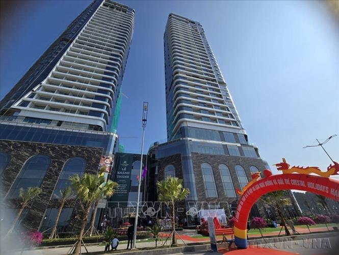 Lễ khánh thành giai đoạn 1 (Tòa tháp A và B) thuộc dự án Tổ hợp du lịch, nghỉ dưỡng và giải trí Crystal Holidays Harbour Vân Đồn, được quản lý vận hành bởi tập đoàn quốc tế Centara Hotels & Resorts (Quảng Ninh, 19/12/2025). Ảnh: Thanh Vân - TTXVN
