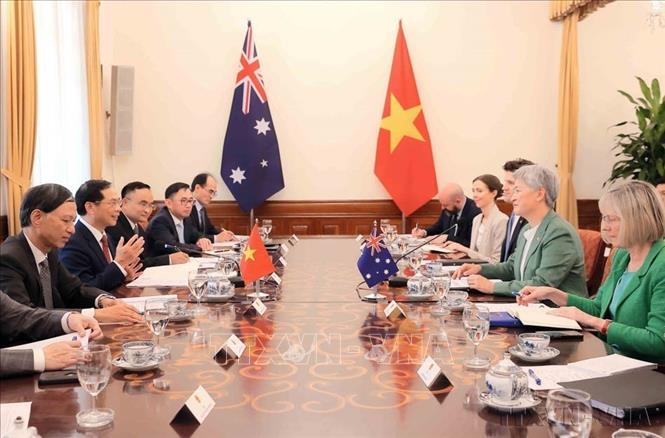 Phó Thủ tướng, Bộ trưởng Ngoại giao Bùi Thanh Sơn hội đàm với Bộ trưởng Ngoại giao Australia Penny Wong, sang thăm chính thức Việt Nam từ ngày 19-21/8/2025. Ảnh: An Đăng - TTXVN
