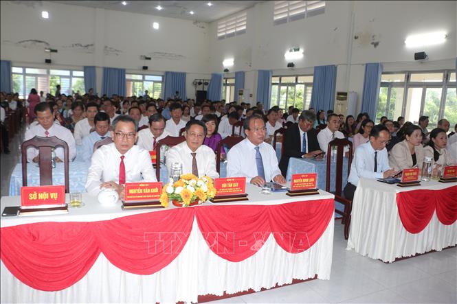 Các đại biểu tham dự lễ công bố thành lập Trường Cao đẳng Cà Mau. Ảnh: Tuấn Kiệt – TTXVN