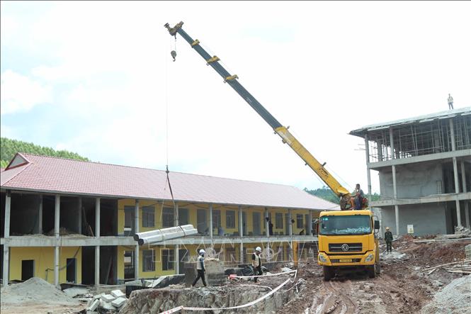 Trường phổ thông nội trú liên cấp xã biên giới Kiên Mộc (Lạng Sơn) đã hoàn thiện xong phần xây thô một số khu nhà dạy học và nhà công vụ cho giáo viên. Ảnh: Quang Duy - TTXVN