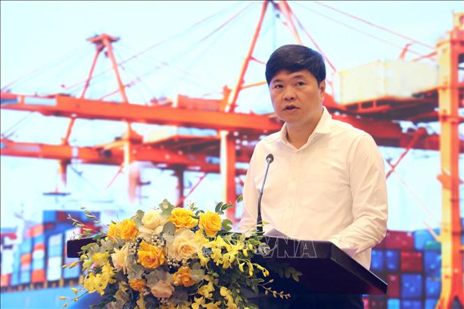 Ông Hoàng Minh Cường, Phó Chủ tịch UBND thành phố Hải Phòng phát biểu tại Hội nghị. Ảnh: Hoàng Ngọc – TTXVN 