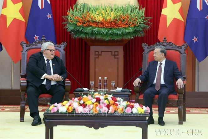 Tổng Bí thư Tô Lâm tiếp Chủ tịch Quốc hội New Zealand Gerry Brownlee trong chuyến thăm Việt Nam (Hà Nội, 28/8/2025). Ảnh: Thống Nhất – TTXVN
