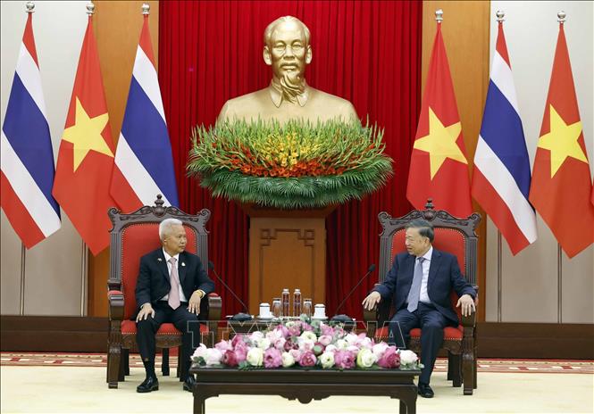 Tổng Bí thư, Chủ tịch nước Tô Lâm tiếp Chủ tịch Quốc hội kiêm Chủ tịch Hạ viện Thái Lan Sophon Zaram. Ảnh: Thống Nhất - TTXVN
