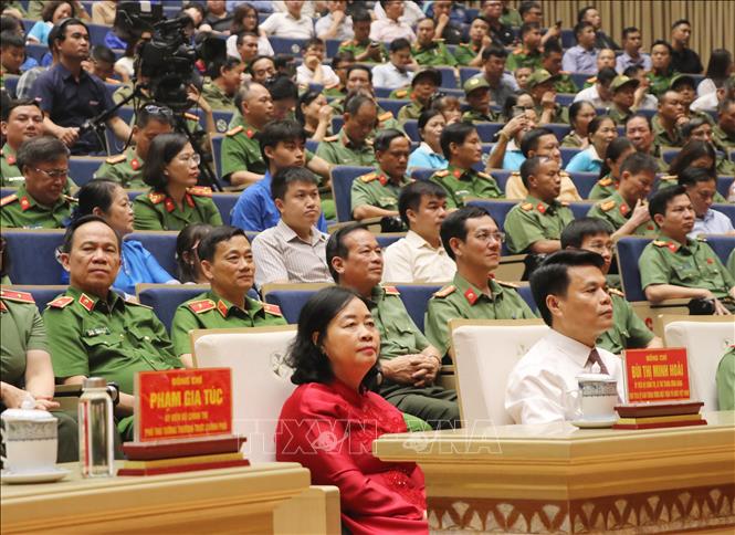 Chủ tịch Ủy ban Trung ương Mặt trận Tổ quốc Việt Nam Bùi Thị Minh Hoài dự Lễ bế mạc hội thi. Ảnh: Mạnh Tú - TTXVN