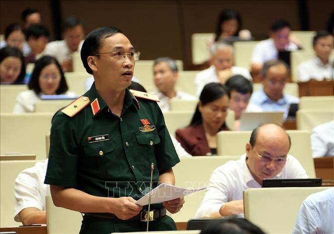 Đại biểu Quốc hội thành phố hà Nội Lưu Nam Tiến phát biểu. Ảnh: Tuấn Anh - TTXVN