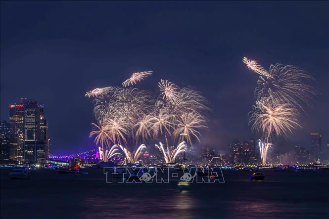 (Tư liệu) Màn trình diễn pháo hoa mừng Quốc khánh Mỹ tại New York, ngày 4/7/2026. Ảnh: THX/TTXVN phát