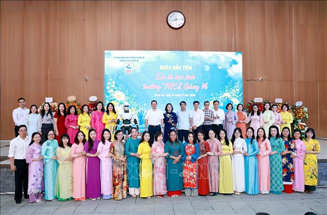 Trường THCS Giảng Võ sẽ luôn nỗ lực giữ vững chất lượng giáo dục tại cơ sở chính, đồng thời nâng cao chất lượng tại các điểm trường sau sáp nhập, bảo đảm mọi học sinh đều được học tập trong môi trường tốt nhất. Ảnh: Thanh Tùng – TTXVN