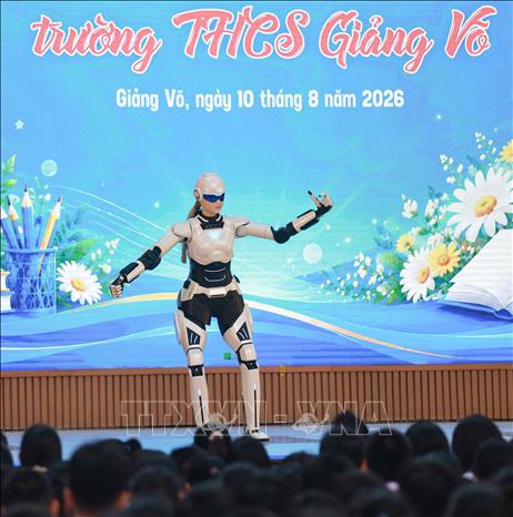 Robot AI hình người 