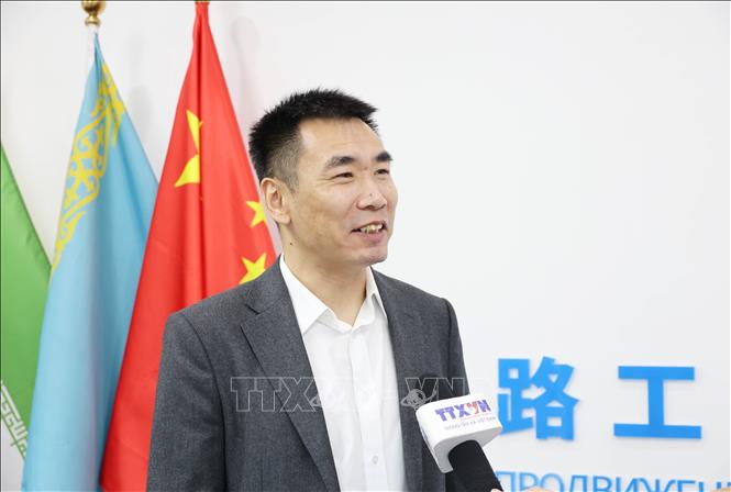Ông Cao Kim Long - Tổng công trình sư thuộc Trung tâm Xúc tiến Internet công nghiệp Con đường tơ lụa (CPIIS) Trung Quốc. Ảnh: Quang Hưng-PV TTXVN tại Trung Quốc