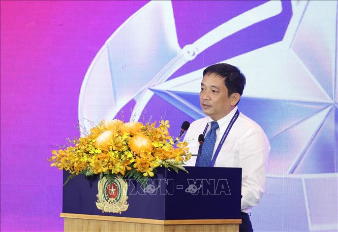 Ông Nguyễn Minh Hùng, Phó phòng Quản lý thương mại, Sở Công Thương TP. Hồ Chí Minh phát biểu ra mắt Câu lạc bộ Niềm tin số TP. Hồ Chí Minh. Ảnh: Hồng Đạt - TTXVN 