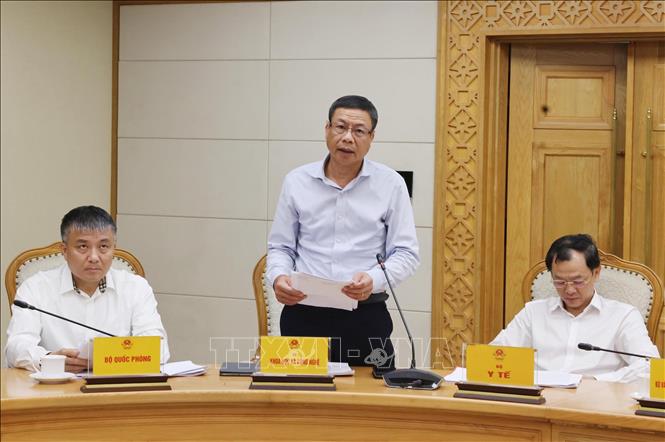 Thứ trưởng Bộ Khoa học và Công nghệ Lê Xuân Định trình bày dự thảo đề án. Ảnh: Lâm Khánh – TTXVN