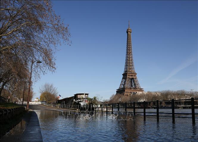 Sông Seine tại thủ đô Paris, Pháp. Ảnh: THX/TTXVN phát