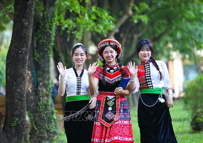Sinh viên người đồng bào dân tộc thiểu số theo học tại Trường Đại học Sư phạm Hà Nội. Ảnh: Thanh Tùng – TTXVN