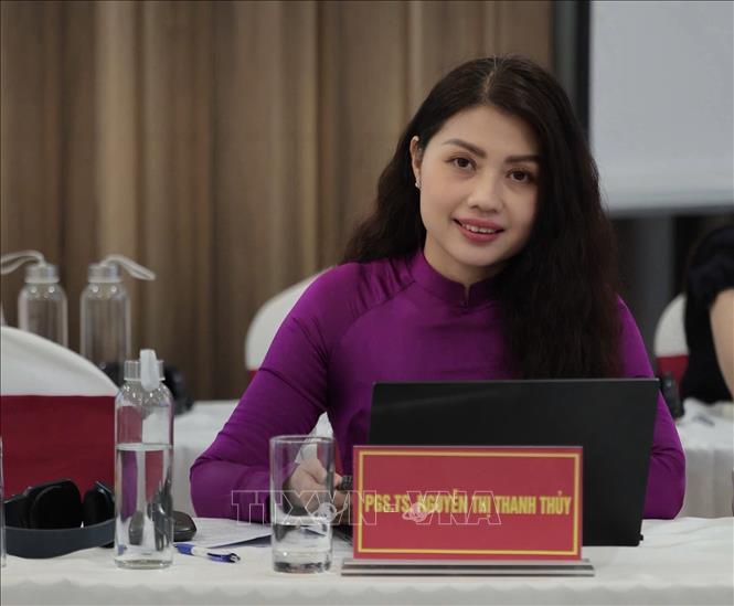 PGS, TS Nguyễn Thị Thanh Thủy, Giám đốc Trung tâm Nghiên cứu Chính trị và Chính sách, Viện Khoa học xã hội Vùng Nam Bộ đề xuất bổ sung chỉ số chất lượng cuộc sống vào hệ thống đánh giá hiệu quả chính quyền. Ảnh: Diệu Thúy - TTXVN