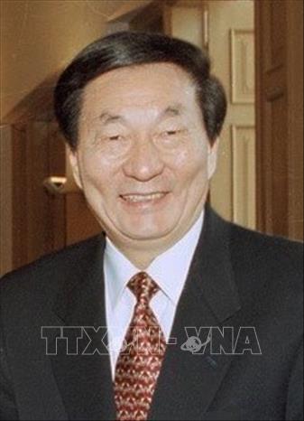 Cựu Thủ tướng Quốc vụ viện Trung Quốc Chu Dung Cơ (1999). Ảnh: TTXVN