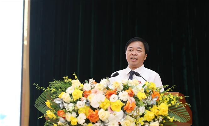 Ông Bùi Văn Lương, Chủ tịch HĐND tỉnh Thái Nguyên phát biểu khai mạc kỳ họp. Ảnh: Vũ Hoàng Giang - TTXVN