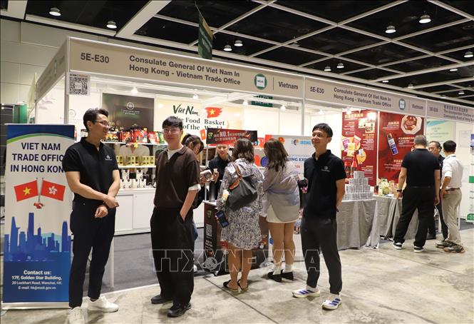 Khu trưng bày của Việt Nam tại hội chợ. Ảnh: Xuân Vịnh - PV TTXVN tại Hong Kong, Trung Quốc