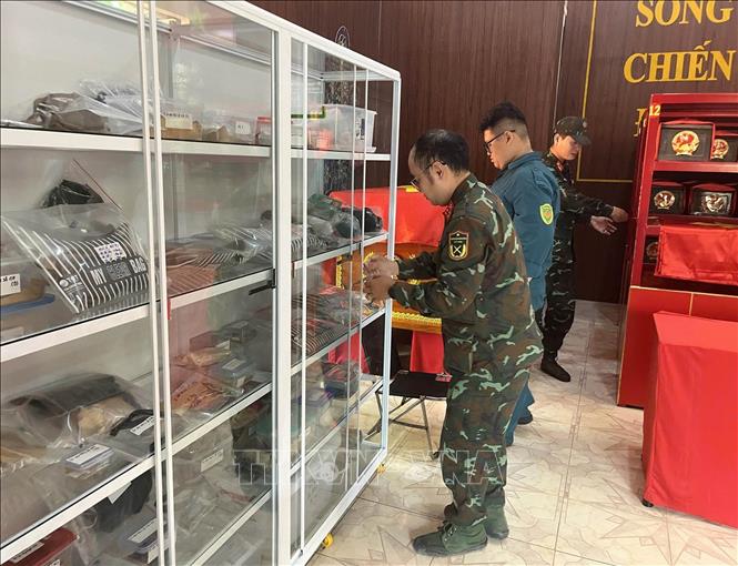 Hơn 170 bộ di vật phát hiện kèm theo hài cốt liệt sĩ được bảo quản theo đúng quy định. Ảnh: Xuân Khu-TTXVN