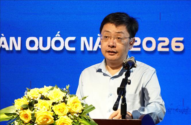 Ông Đặng Hải Dũng, Phó Cục trưởng Cục Đổi mới sáng tạo, chuyển đổi xanh và khuyến công (Bộ Công thương), phát biểu khai mạc Hội nghị. Ảnh: Quốc Dũng - TTXVN