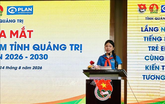 Chủ tịch Hội đồng Trẻ em tỉnh Quảng Trị giai đoạn 2026-2030 Hồ Bảo Ngọc phát biểu tại lễ ra mắt. Ảnh: Võ Dung - TTXVN