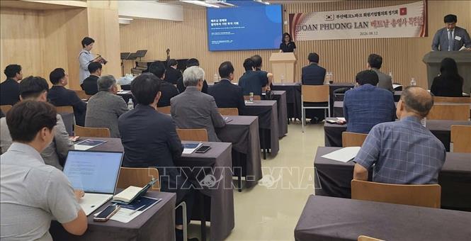 Quang cảnh buổi tọa đàm. Ảnh: Khánh Vân - PV TTXVN tại Hàn Quốc