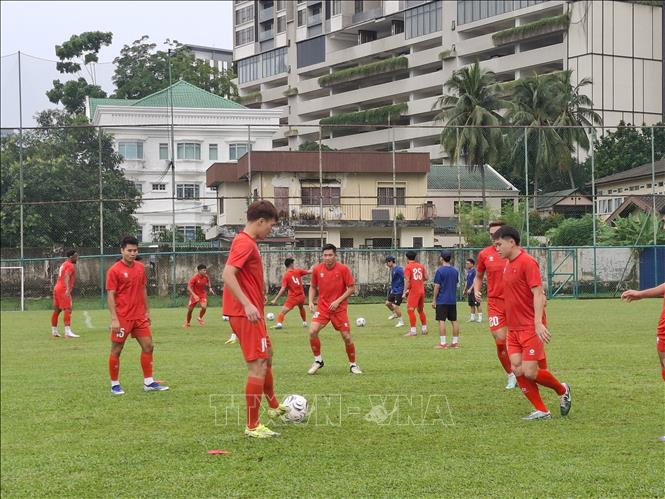Buổi tập đầu tiên tại Malaysia của đội tuyển Việt Nam tại sân tập Kelab Aman. Ảnh: Bùi Hoàn - PV TTXVN tại Malaysia
