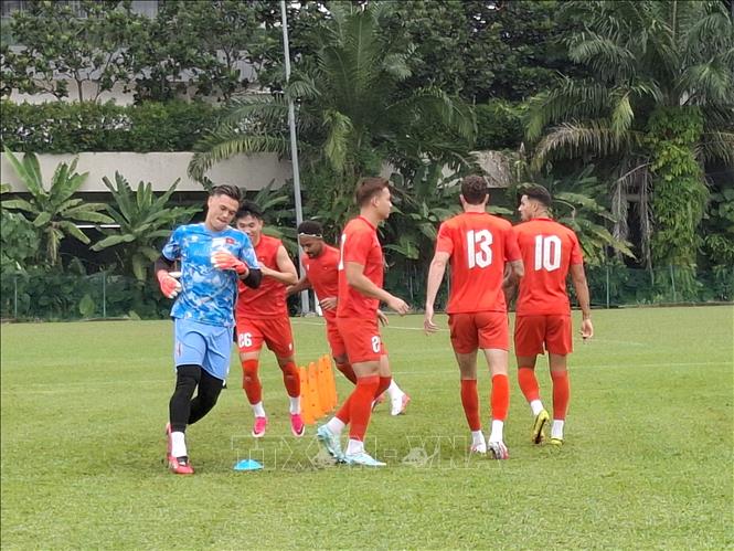 Buổi tập đầu tiên tại Malaysia của đội tuyển Việt Nam tại sân tập Kelab Aman. Ảnh: Bùi Hoàn - PV TTXVN tại Malaysia
