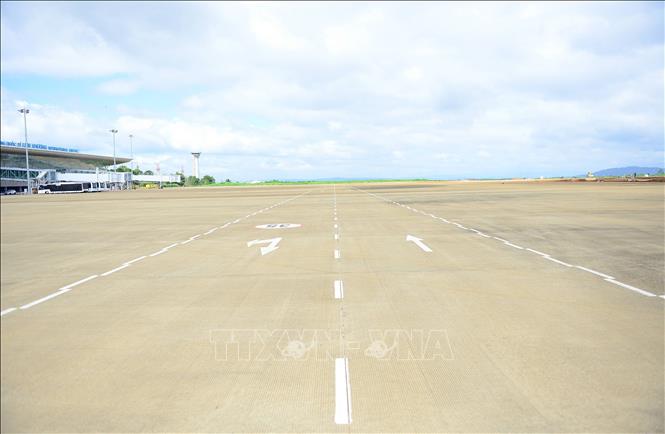 Khu vực sân đỗ tàu bay cũng đã hoàn thiện tất cả hạng mục, sẵn sàng cho ngày Sân bay Liên Khương tái hoạt động. Ảnh: Nguyễn Dũng – TTXVN
