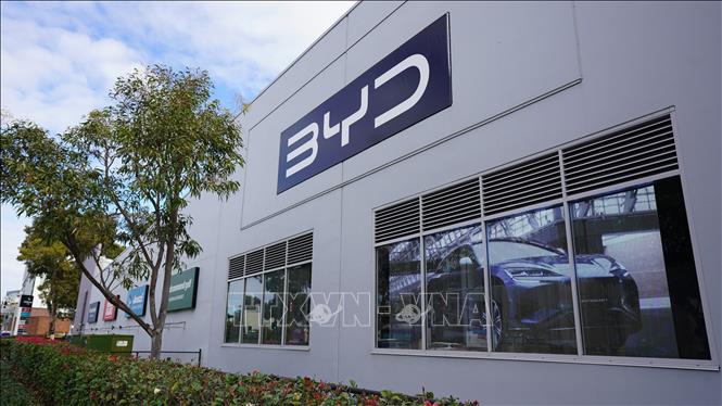 Bên ngoài showroom của hãng BYD. Ảnh: Lê Đạt - PV TTXVN tại Australia