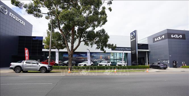 Bên ngoài một showroom ô tô Nhật Bản và Hàn Quốc ở thành phố Sydney. Ảnh: Lê Đạt - PV TTXVN tại Australia
