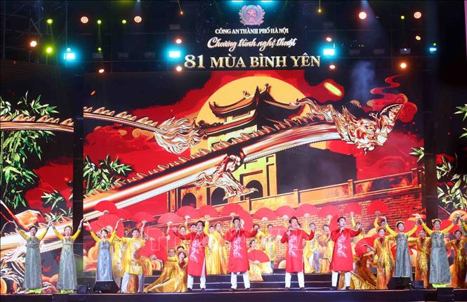 Một tiết mục nghệ thuật tại chương trình. Ảnh: Phạm Kiên - TTXVN