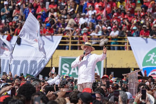 Tổng thống Brazil Luiz Inacio Lula da Silva vận động tranh cử tại Sao Bernardo do Campo, ngày 16/8/2026. Ảnh: THX/TTXVN phát