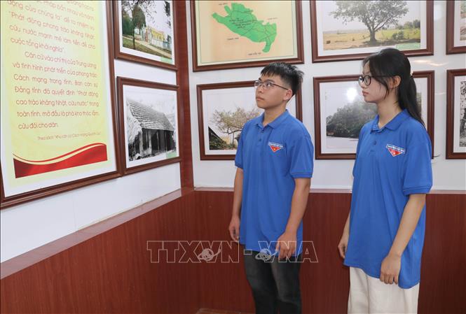 Bảo tàng Khu căn cứ cách mạng Quỳnh Lưu, xã Quỳnh Lưu, tỉnh Ninh Bình là 