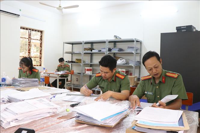 Hội đồng tuyển sinh nhà trường tiến hành rà soát, hoàn thiện các bước theo kế hoạch. Ảnh: Nguyên Dung – TTXVN