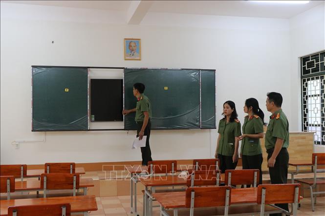 Các hạng mục phòng học, phòng ở tại Trường Văn hóa Công an nhân dân II được sửa chữa, nâng cấp, phục vụ học sinh. Ảnh: Nguyên Dung - TTXVN