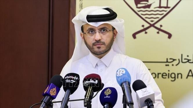 Người phát ngôn Bộ Ngoại giao Qatar Majed Al Ansari cho biết Doha đang chờ đợi thỏa thuận giữa Oman và Iran về eo biển Hormuz, đồng thời nhấn mạnh việc đạt được thỏa thuận này sẽ giúp nối lại khuôn khổ đàm phán giữa Mỹ và Iran dễ dàng hơn. Ảnh: IRNA/TTXVN phát