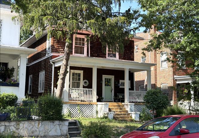Một ngôi nhà ở khu vực Tây Bắc thủ đô Washington, D.C. (Mỹ). Ảnh: Ngọc Quang – PV TTXVN tại Mỹ