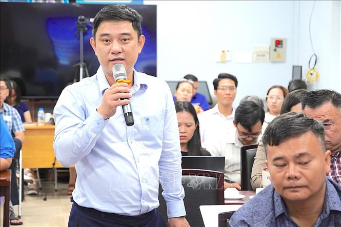 Các đại biểu trao đổi tại hội nghị. Ảnh: Thu Hoài - TTXVN